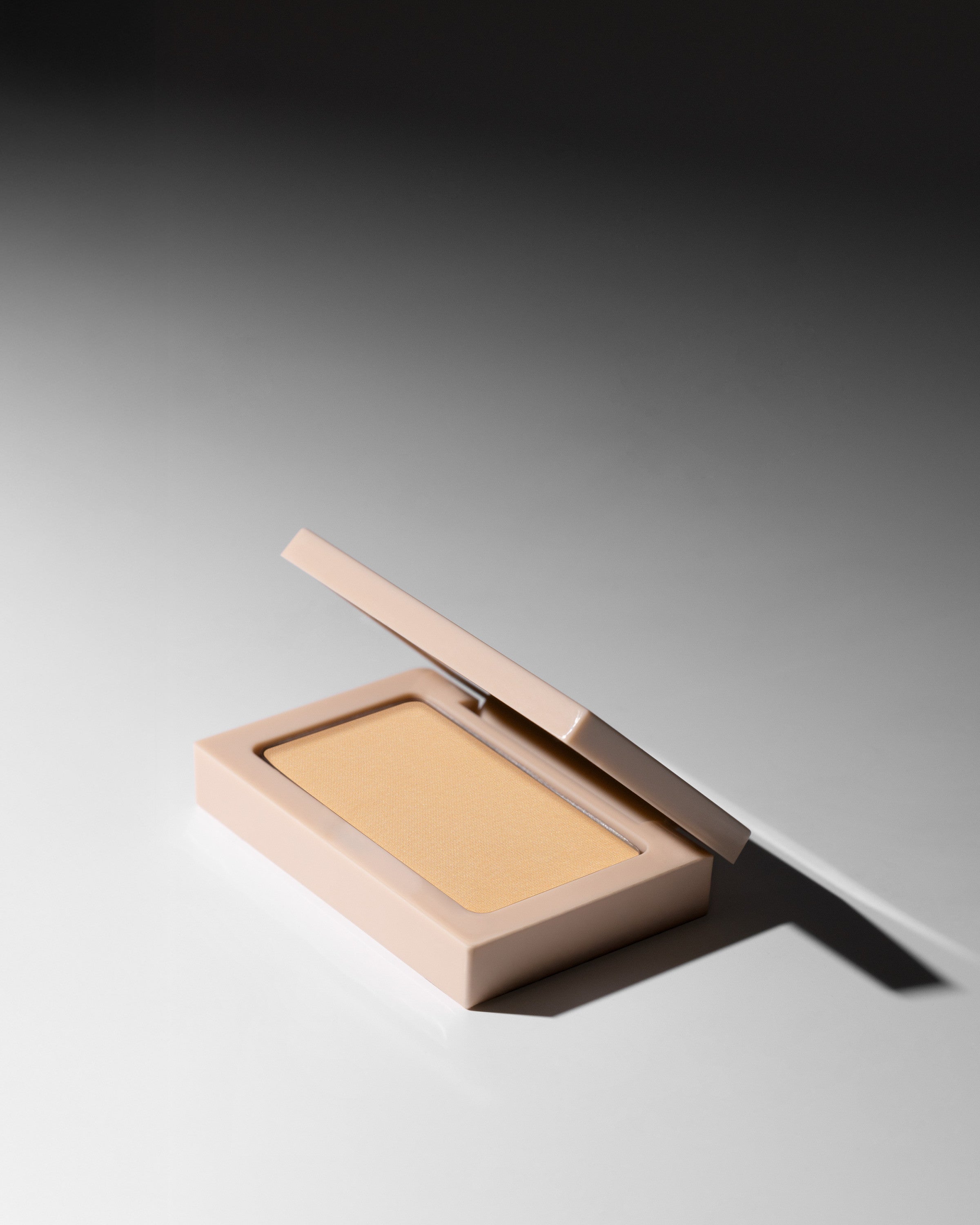 INGLOT სახის კანის ფხვიერი პუდრი სკულპტური Freedom System HD