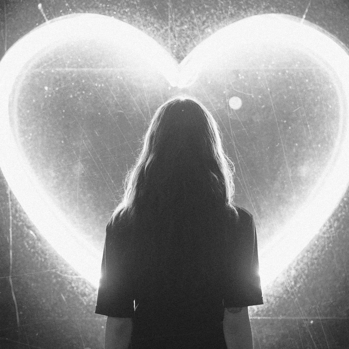 მაღალი კონცენტრაციის მქონე სუნამო SOUND OF OUR HEARTS