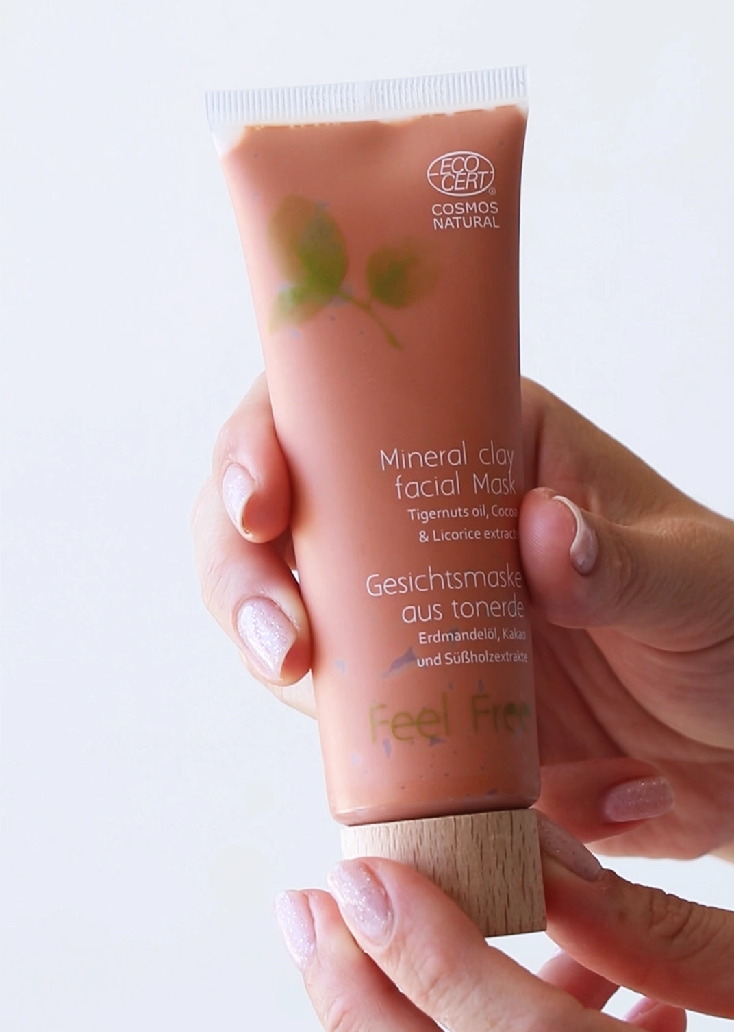 Mineral Clay Mask Gallery Image 1