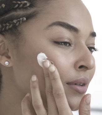 Extra Nourishing Detox Cream Application