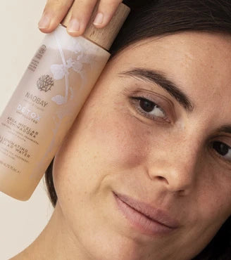 Detox Illuminating Micellar Water Application