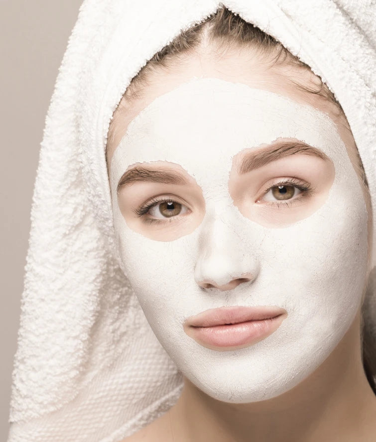 Origin Restorative Facial Mask Application