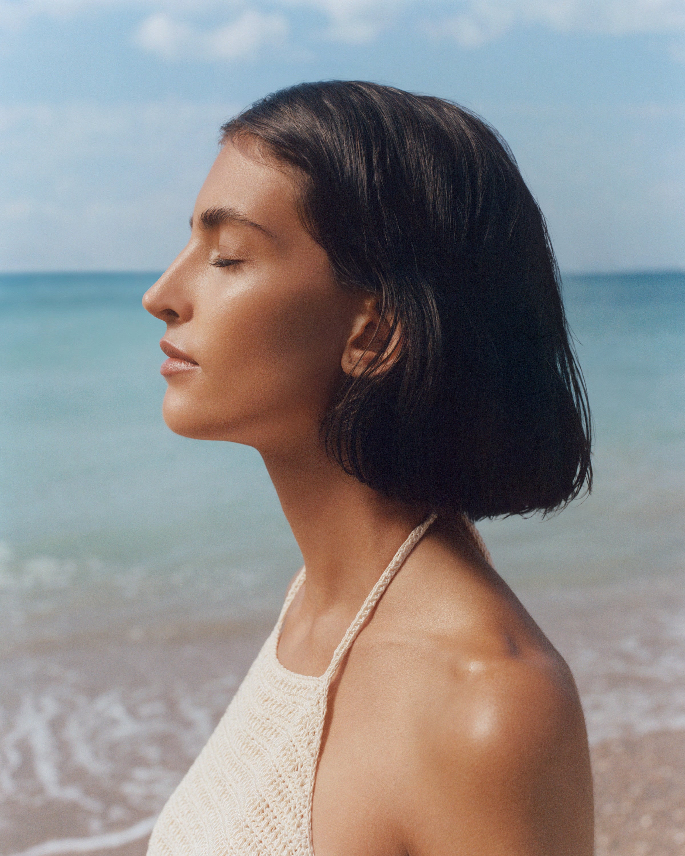 ინგლოტი-ს სახის ტონალური კრემი SPF 50+