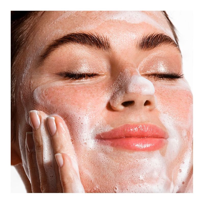 ლა კაბინი-ს სახის კანის გამწმენდი მუსი C ვიტამინით